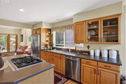 1056 Quail Ct, Hood River, OR 97031 - Photo 20