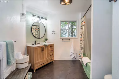 1751 Fairhill Dr, Roseburg, OR 97471 - Photo 48