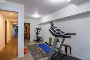 1751 Fairhill Dr, Roseburg, OR 97471 - Photo 46