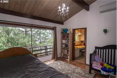 1751 Fairhill Dr, Roseburg, OR 97471 - Photo 22