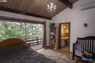 1751 Fairhill Dr, Roseburg, OR 97471 - Photo 22