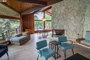 1751 Fairhill Dr, Roseburg, OR 97471 - Photo 6