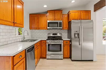 5732 SE Lexington St, Portland, OR 97206 - Photo 10