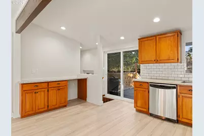 5732 SE Lexington St, Portland, OR 97206 - Photo 14