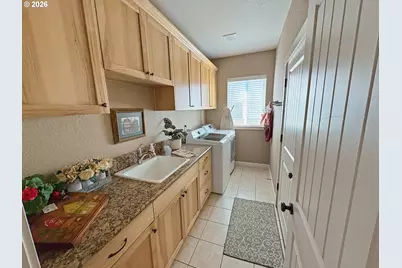 6136 Exodus St SE, Salem, OR 97306 - Photo 18