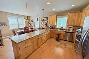 6136 Exodus St SE, Salem, OR 97306 - Photo 8