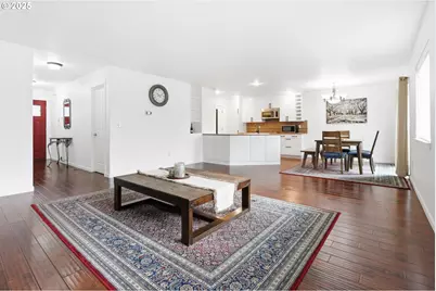 1421 SW Binford Lake Pkwy, Gresham, OR 97080 - Photo 8