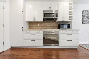 1421 SW Binford Lake Pkwy, Gresham, OR 97080 - Photo 14