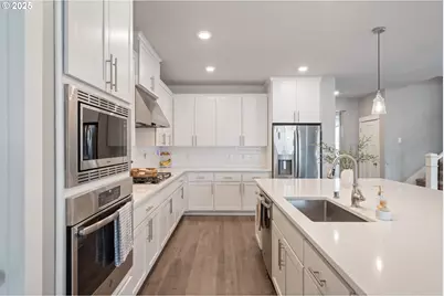 4744 S 19th St, Ridgefield, WA 98642 - Photo 8