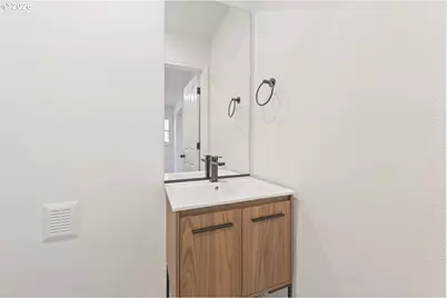 16024 SE Monner Rd, Happy Valley, OR 97086 - Photo 12
