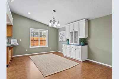 209 NE 112th St, Vancouver, WA 98685 - Photo 10