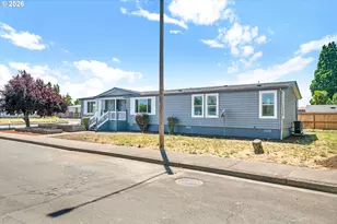 662 Lochaven Ave, Springfield, OR 97477 - Photo 32