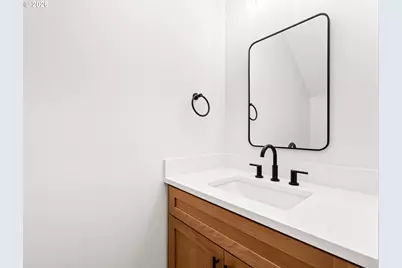 7484 SE 51st Ave, Portland, OR 97206 - Photo 6