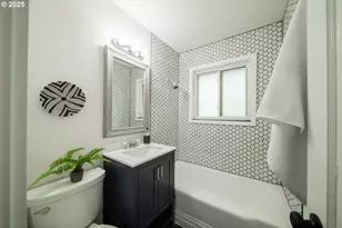 4239 SW Garden Home Rd, Portland, OR 97219 - Photo 12