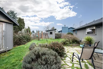 5621 C St, Springfield, OR 97478 - Photo 30