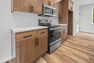 1502 SE Marine Ave, Lincoln City, OR 97367 - Photo 6