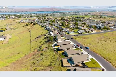 2768 High Desert Loop, Umatilla, OR 97882 - Photo 40