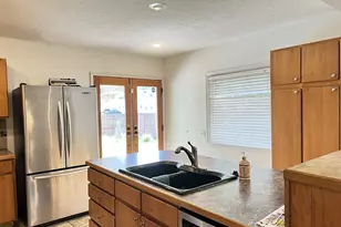 175 W Baltimore St, Heppner, OR 97836 - Photo 8