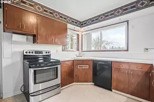 22835 SW Chapman Rd, Sherwood, OR 97140 - Photo 12