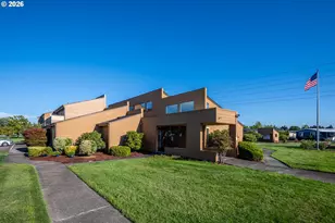 1199 N Terry St, Eugene, OR 97402 - Photo 36