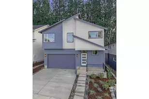 284 NW Mawrcrest Ave, Gresham, OR 97030 - Photo 4