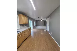 17329 SE Alder St, Portland, OR 97233 - Photo 4