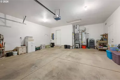 2418 Kalmia St, Eugene, OR 97404 - Photo 32