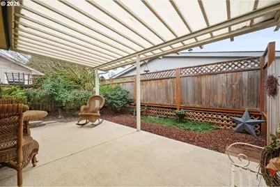 2418 Kalmia St, Eugene, OR 97404 - Photo 36