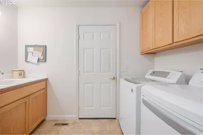 2418 Kalmia St, Eugene, OR 97404 - Photo 30