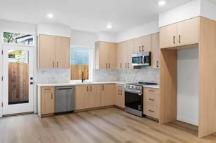 3843 N Willis Blvd, Portland, OR 97217 - Photo 4