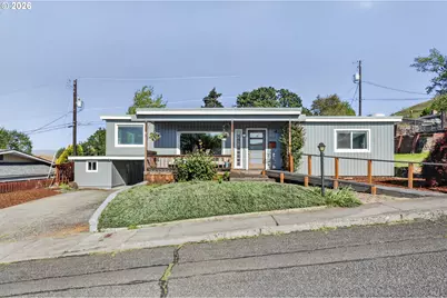 1712 Nevada St, The Dalles, OR 97058 - Photo 1