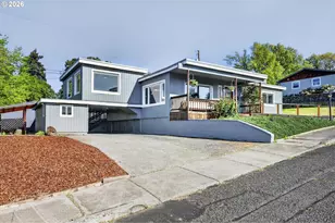 1712 Nevada St, The Dalles, OR 97058 - Photo 2