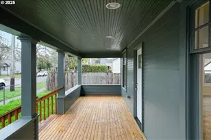 715 19th St, Salem, OR 97301 - Photo 6