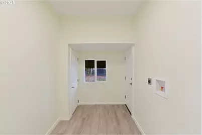 715 19th St, Salem, OR 97301 - Photo 24