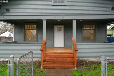 715 19th St, Salem, OR 97301 - Photo 4