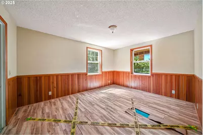 90450 Deadwood Creek Rd, Deadwood, OR 97430 - Photo 40