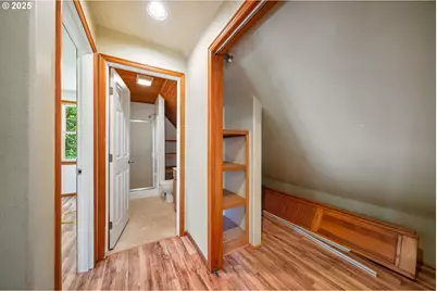 90450 Deadwood Creek Rd, Deadwood, OR 97430 - Photo 46