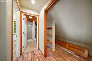 90450 Deadwood Creek Rd, Deadwood, OR 97430 - Photo 46