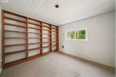 90450 Deadwood Creek Rd, Deadwood, OR 97430 - Photo 28