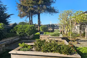 237 Wharf St, Brookings, OR 97415 - Photo 14