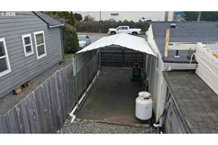 237 Wharf St, Brookings, OR 97415 - Photo 22