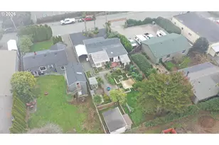 237 Wharf St, Brookings, OR 97415 - Photo 22