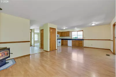 1360 N Locust St, Canby, OR 97013 - Photo 12