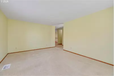 1360 N Locust St, Canby, OR 97013 - Photo 10