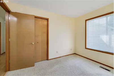 1360 N Locust St, Canby, OR 97013 - Photo 22