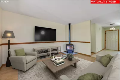 1360 N Locust St, Canby, OR 97013 - Photo 20