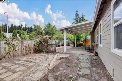 175 NE Chancellor Ct, Hillsboro, OR 97124 - Photo 26