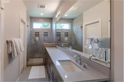 512 Meadows Dr, Manzanita, OR 97130 - Photo 10