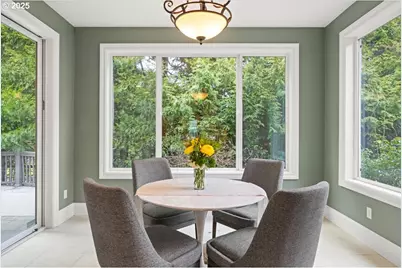 5436 SW Champion Pl, Portland, OR 97225 - Photo 10