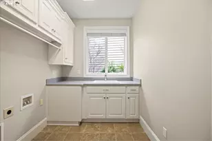 5436 SW Champion Pl, Portland, OR 97225 - Photo 36